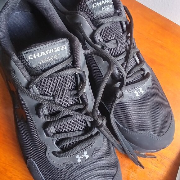 Under Armour Men's Charged Assert 10 Running Shoes sz 12 - Picture 1 of 12
